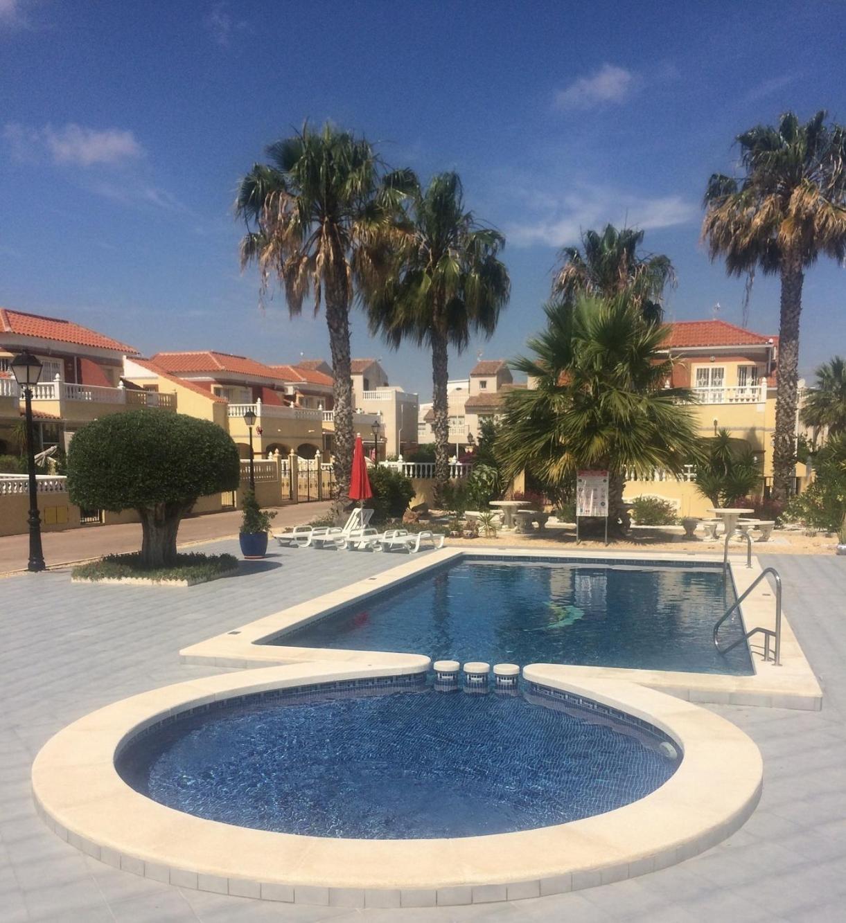 Torrevieja, La Torreta Ground Floor Apartment With Large Private Patio Garden エクステリア 写真