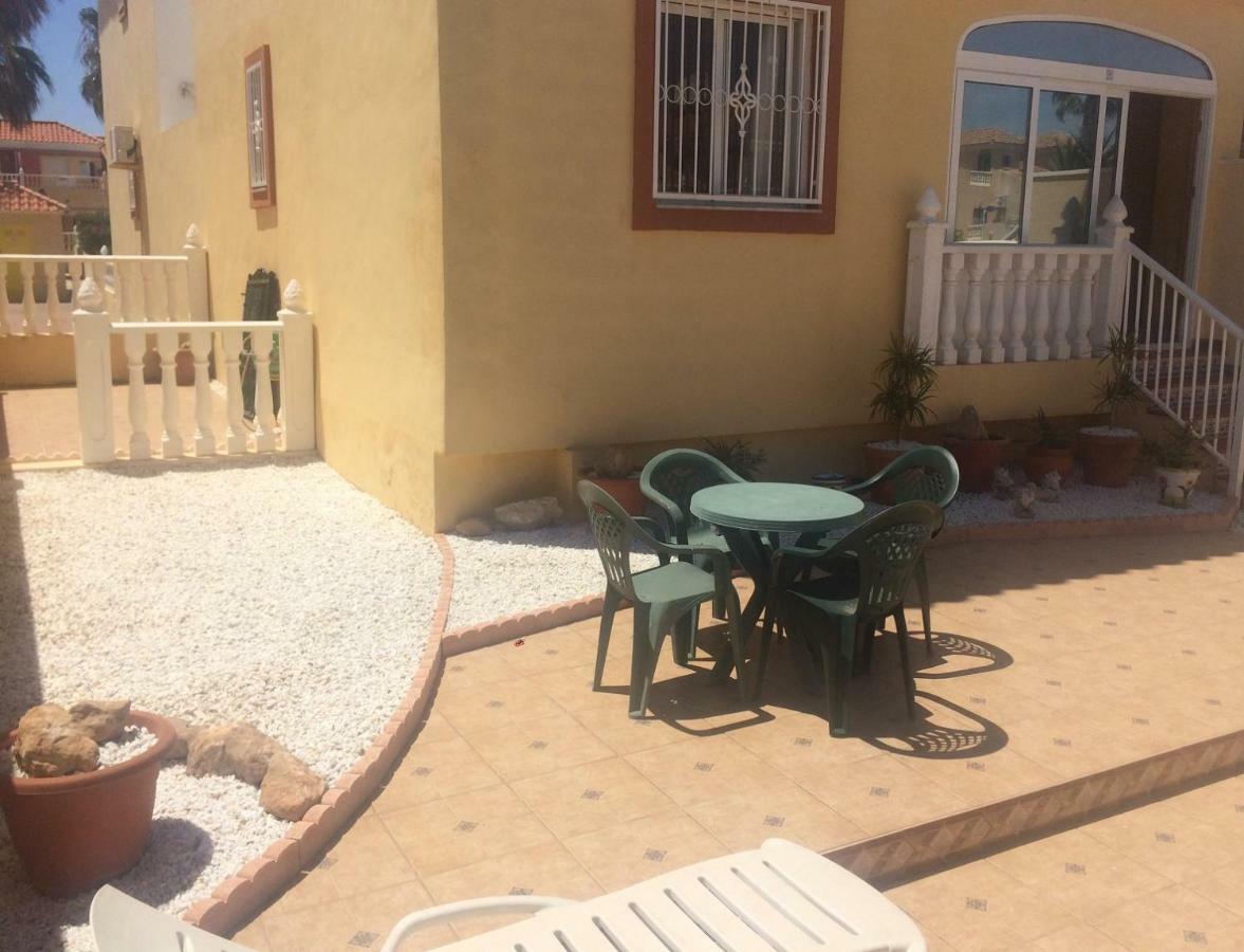 Torrevieja, La Torreta Ground Floor Apartment With Large Private Patio Garden エクステリア 写真